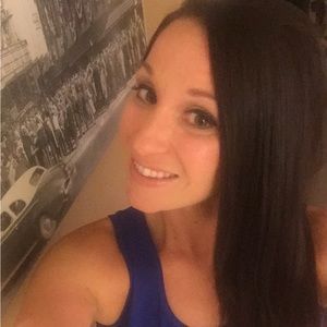 Meet your Posher, Alicia